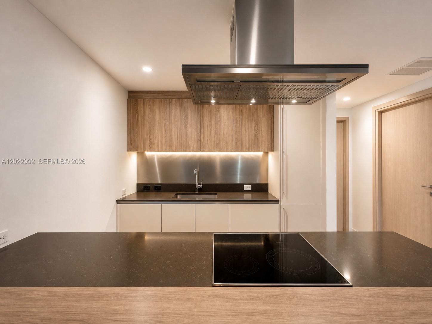 1000 Brickell Plaza #1903, Miami FL 33131