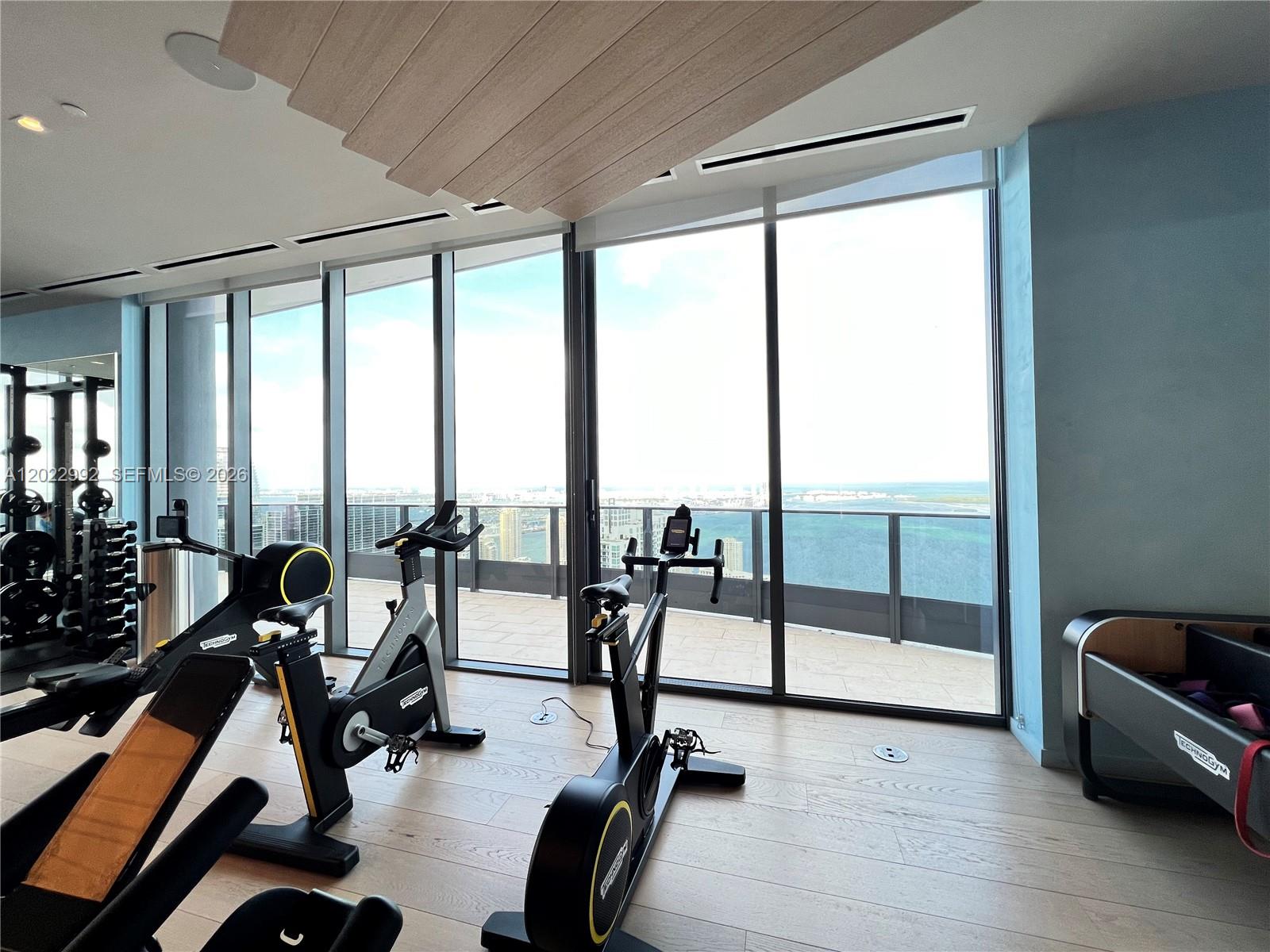 1000 Brickell Plaza #1903, Miami FL 33131