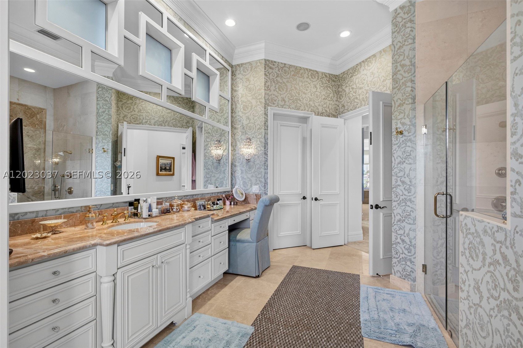 656 Hermitage Cir, Palm Beach Gardens FL 33410