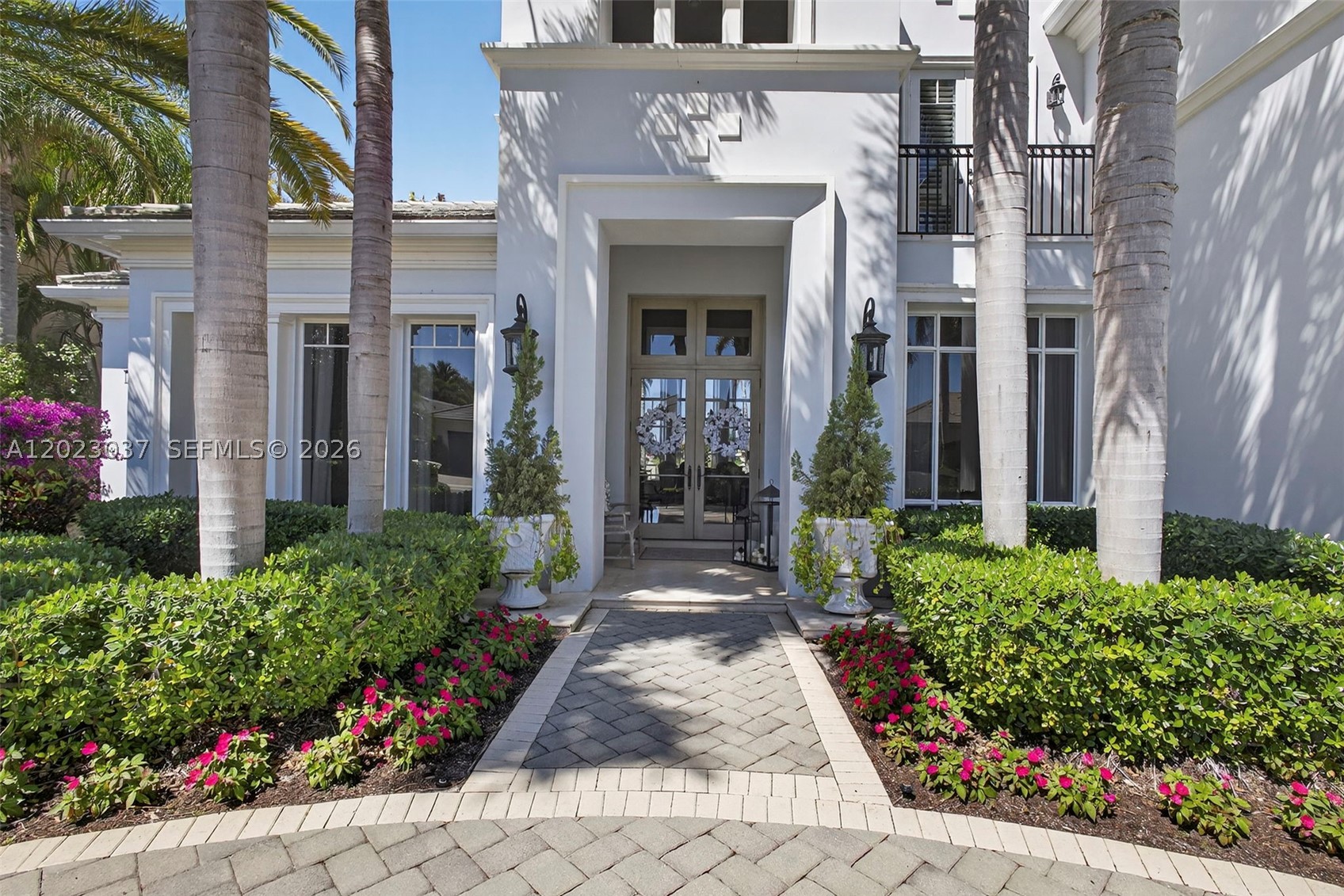 656 Hermitage Cir, Palm Beach Gardens FL 33410