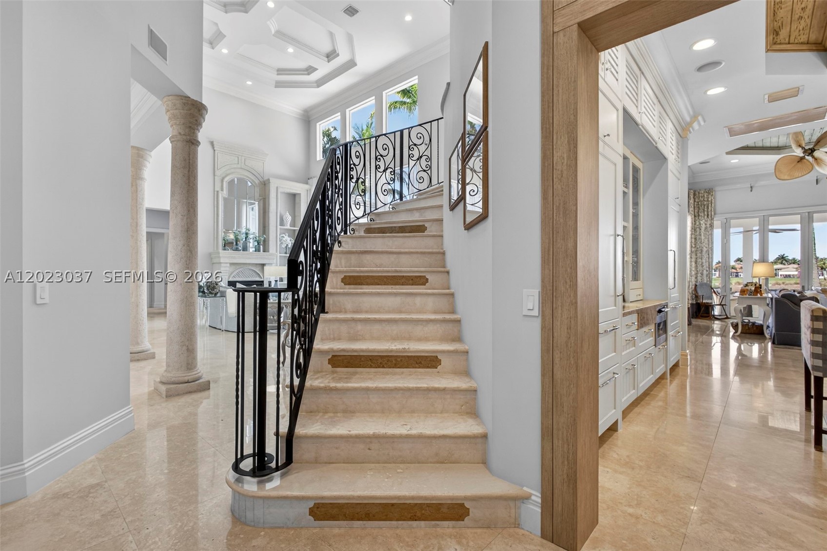 656 Hermitage Cir, Palm Beach Gardens FL 33410