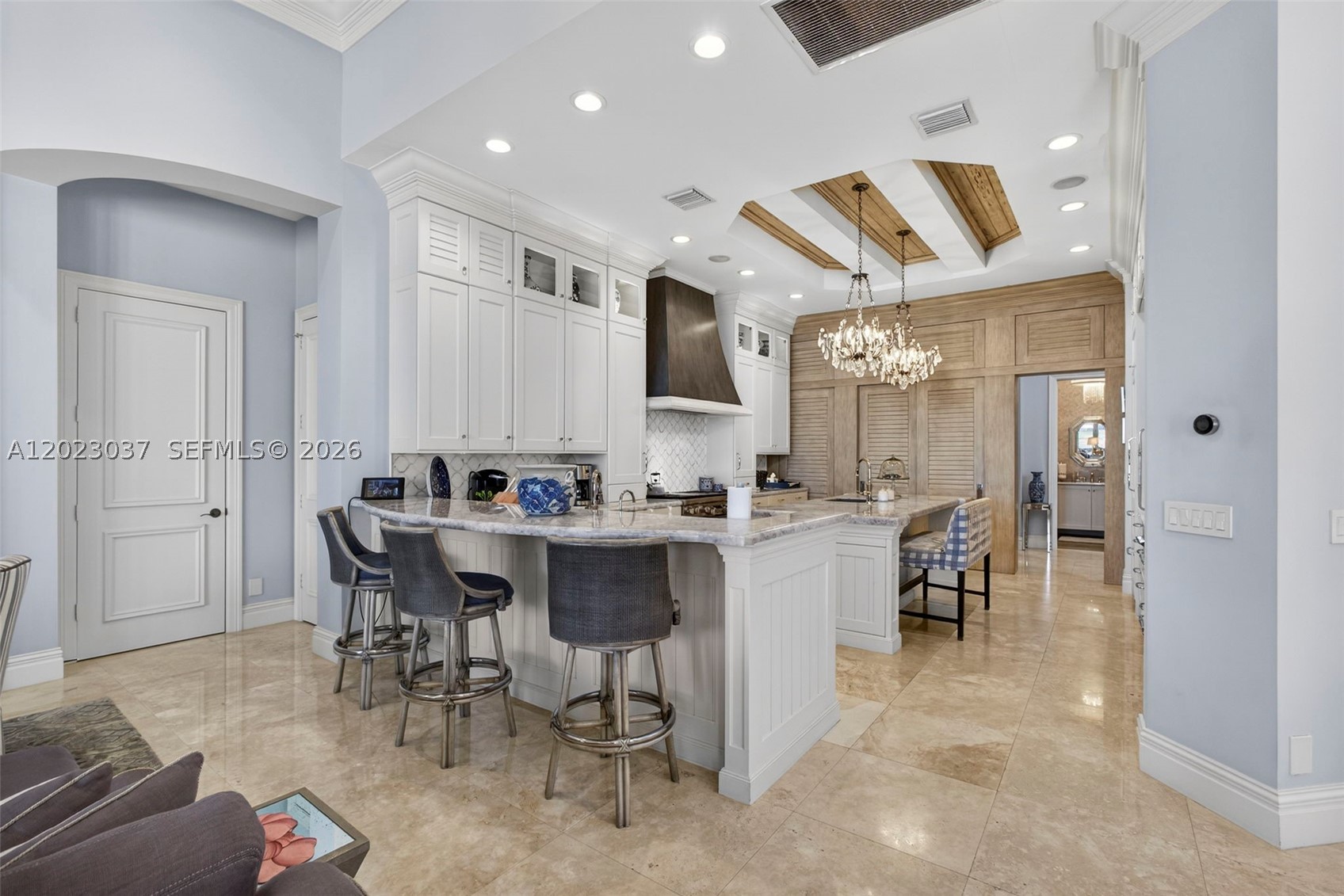 656 Hermitage Cir, Palm Beach Gardens FL 33410