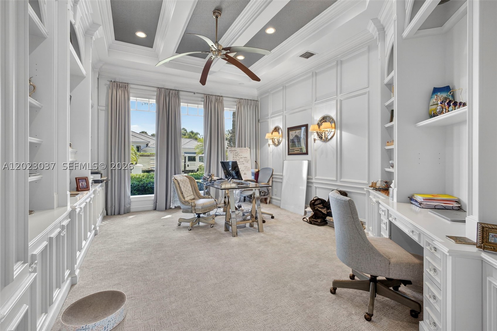 656 Hermitage Cir, Palm Beach Gardens FL 33410