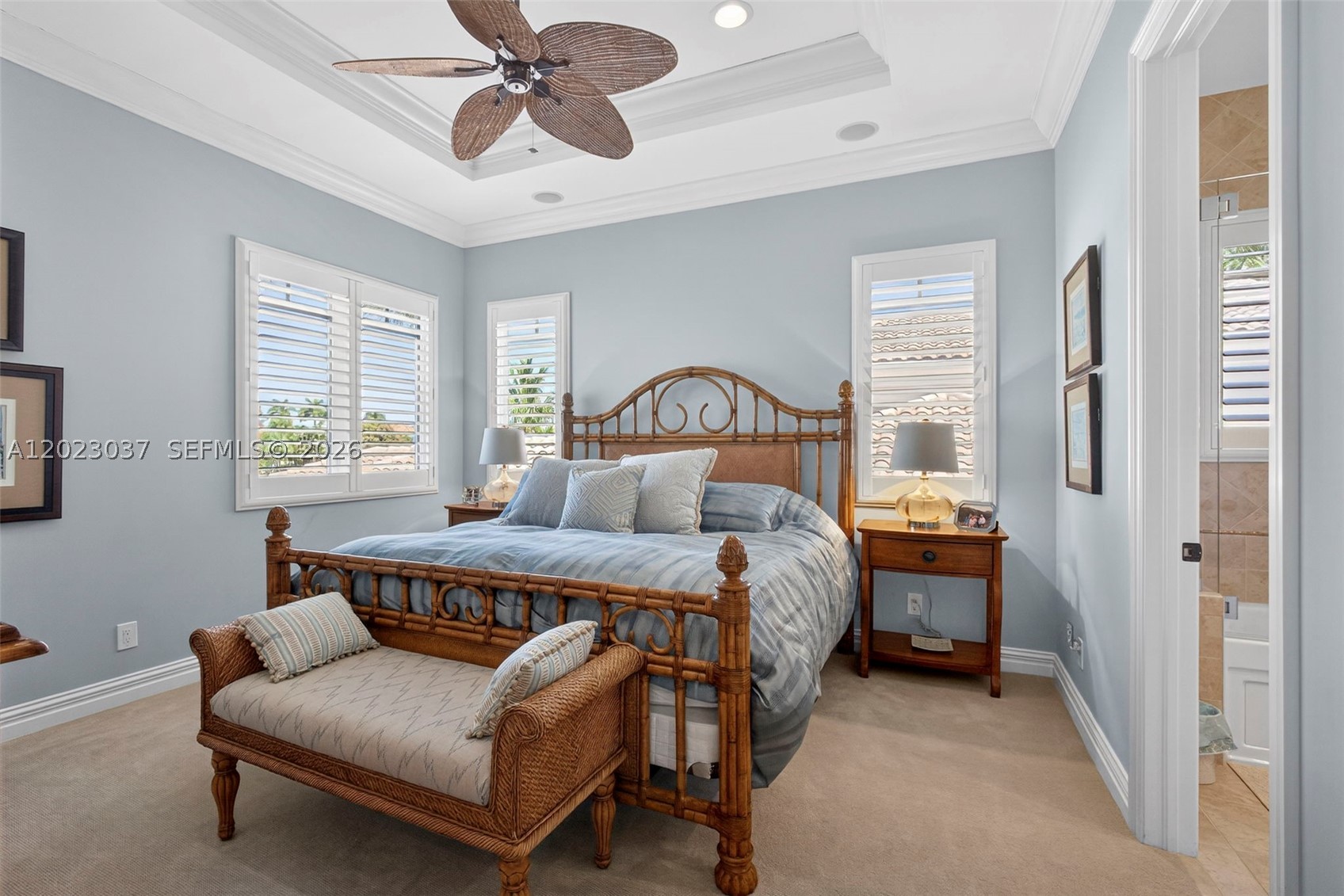 656 Hermitage Cir, Palm Beach Gardens FL 33410