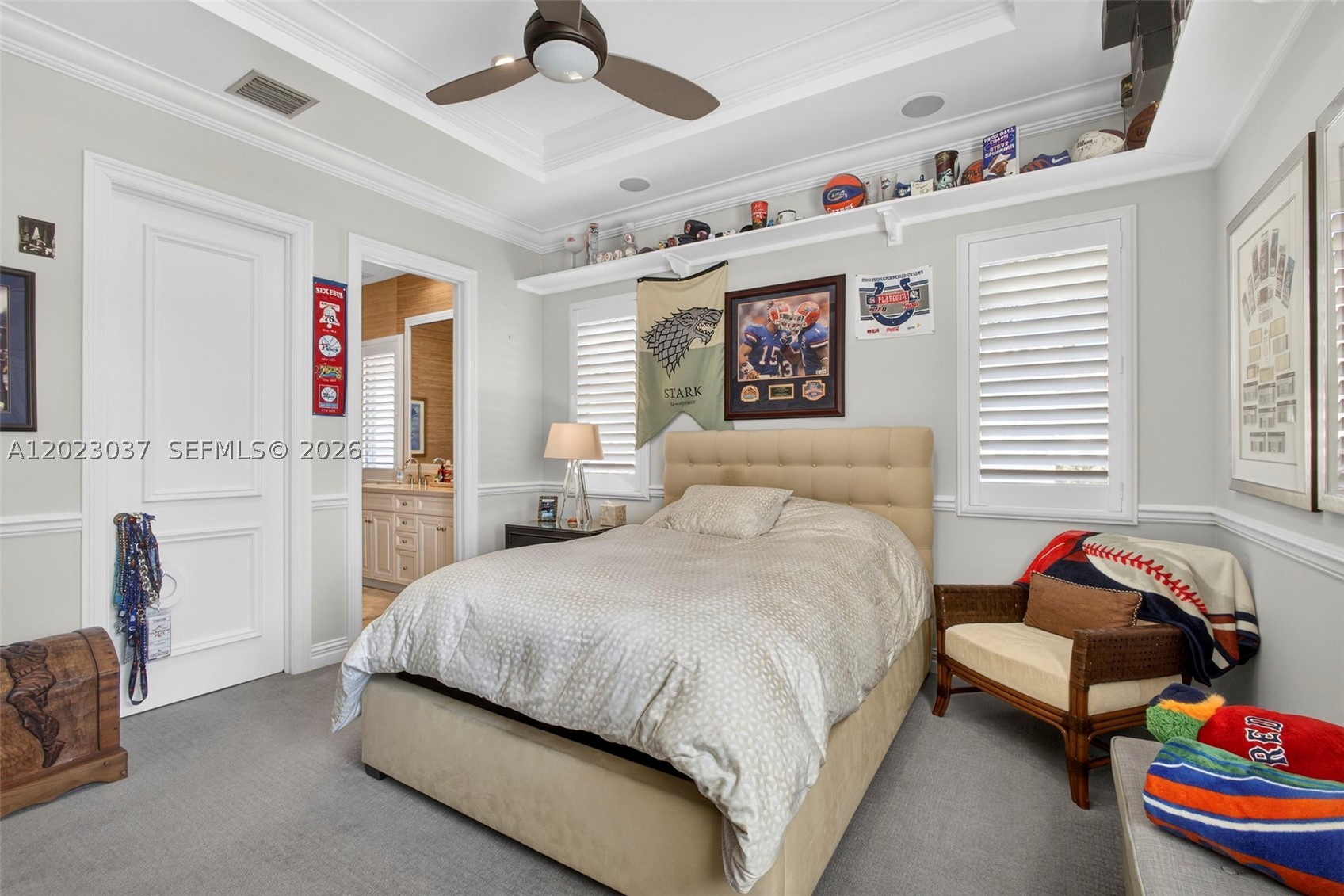 656 Hermitage Cir, Palm Beach Gardens FL 33410