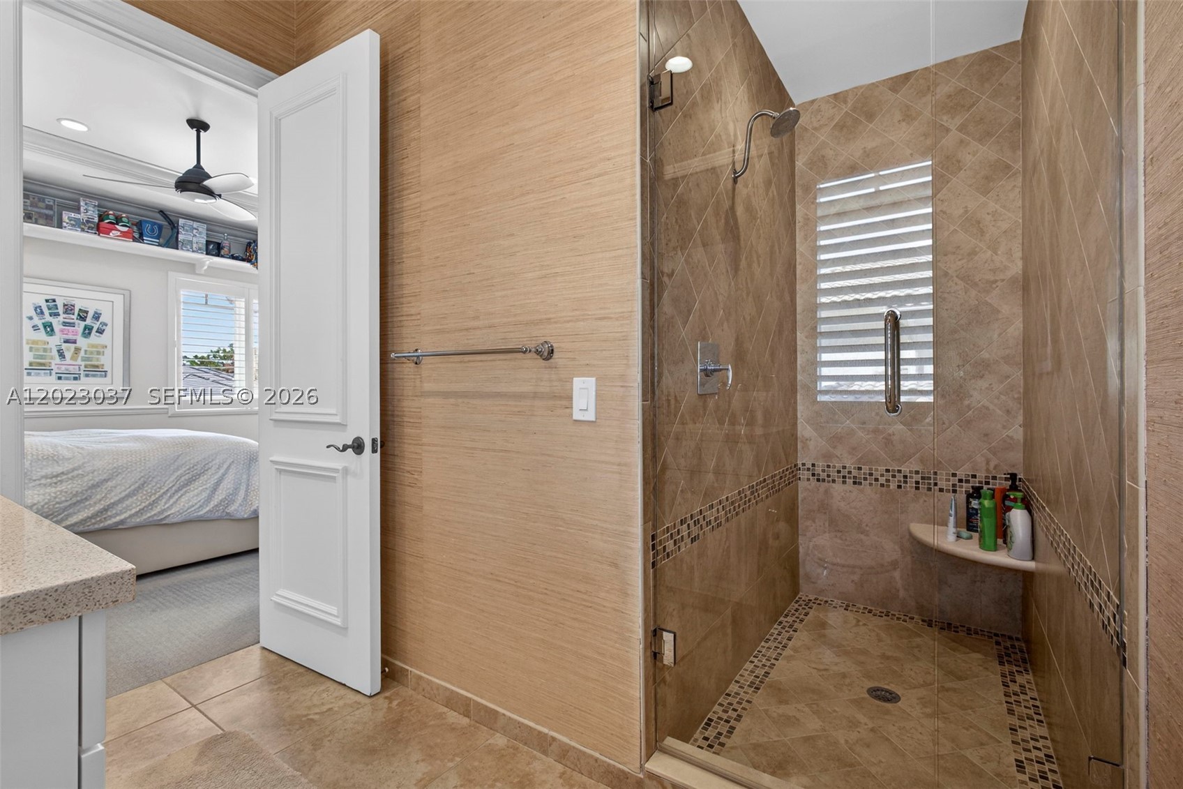 656 Hermitage Cir, Palm Beach Gardens FL 33410