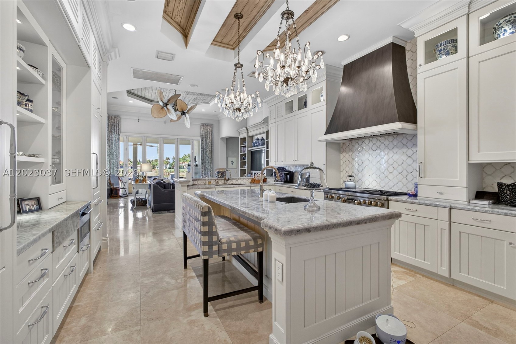 656 Hermitage Cir, Palm Beach Gardens FL 33410