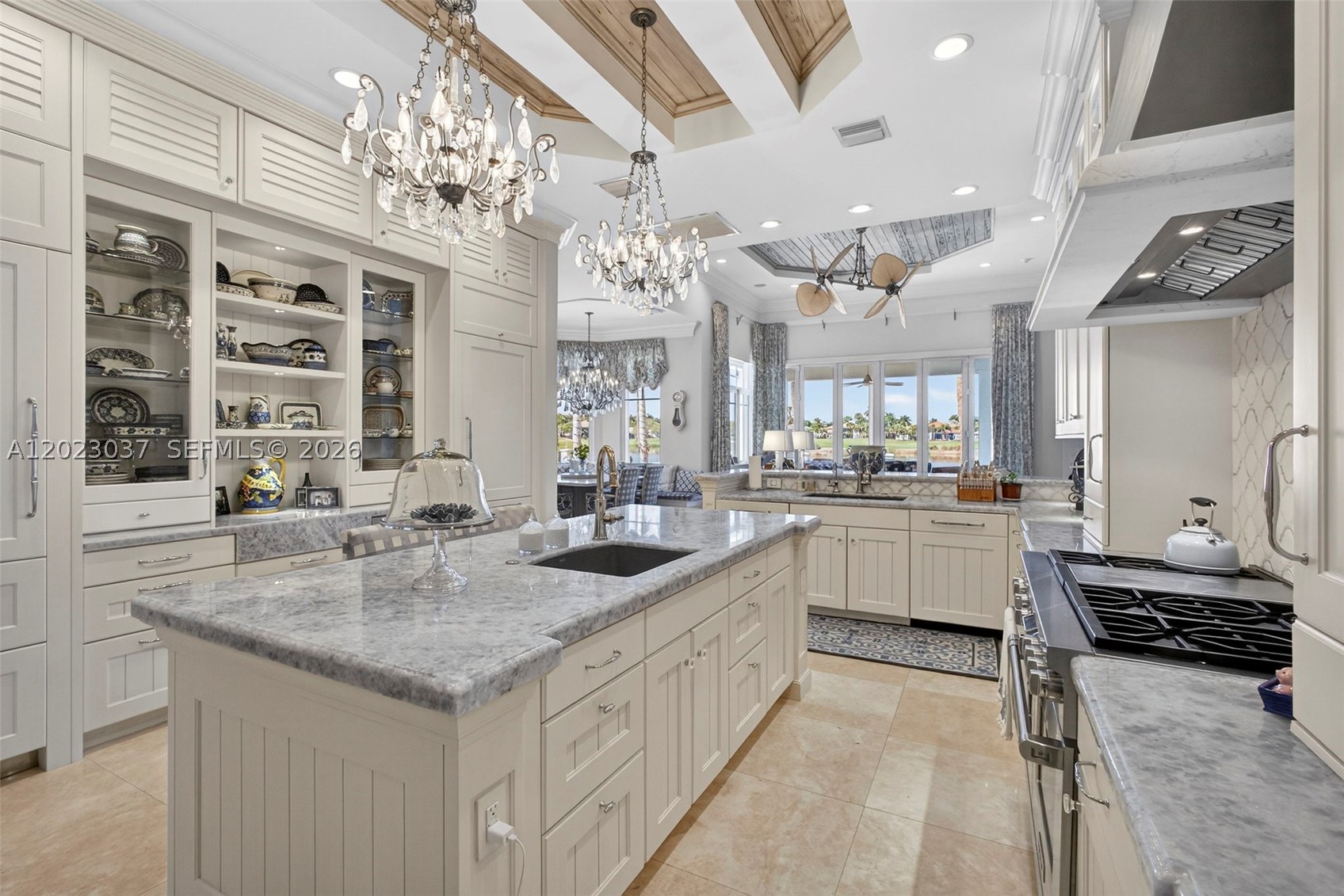 656 Hermitage Cir, Palm Beach Gardens FL 33410