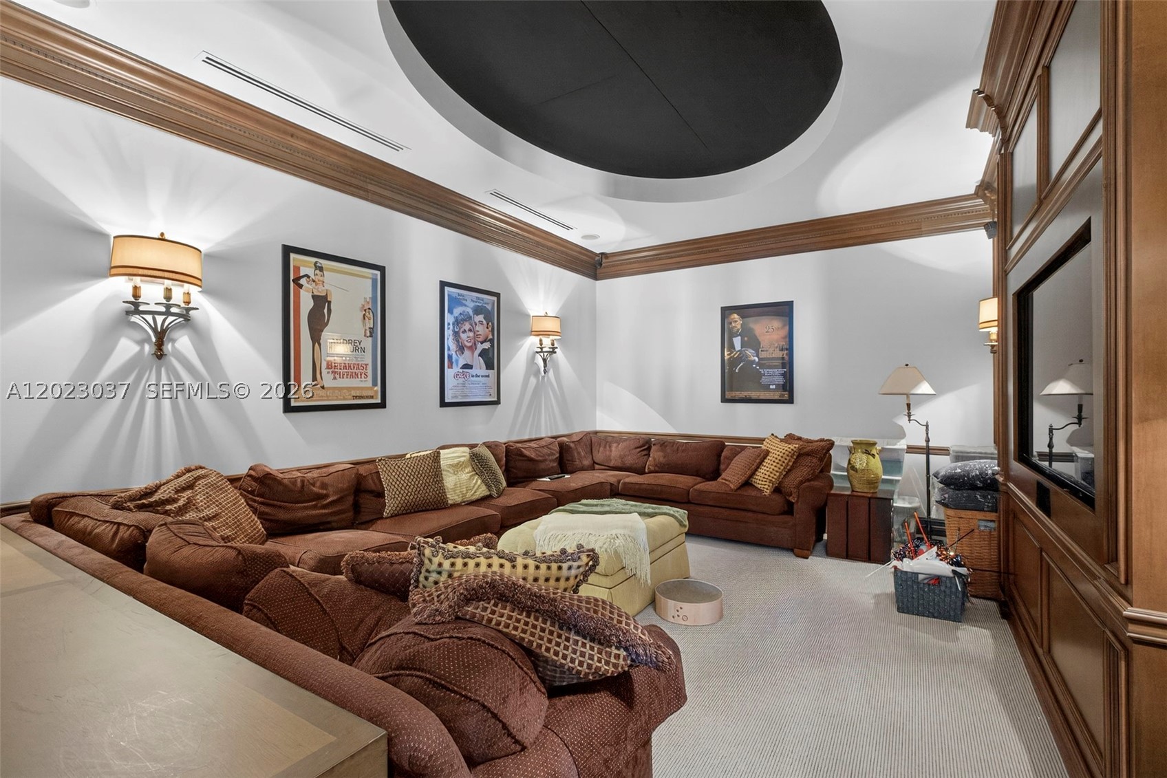 656 Hermitage Cir, Palm Beach Gardens FL 33410