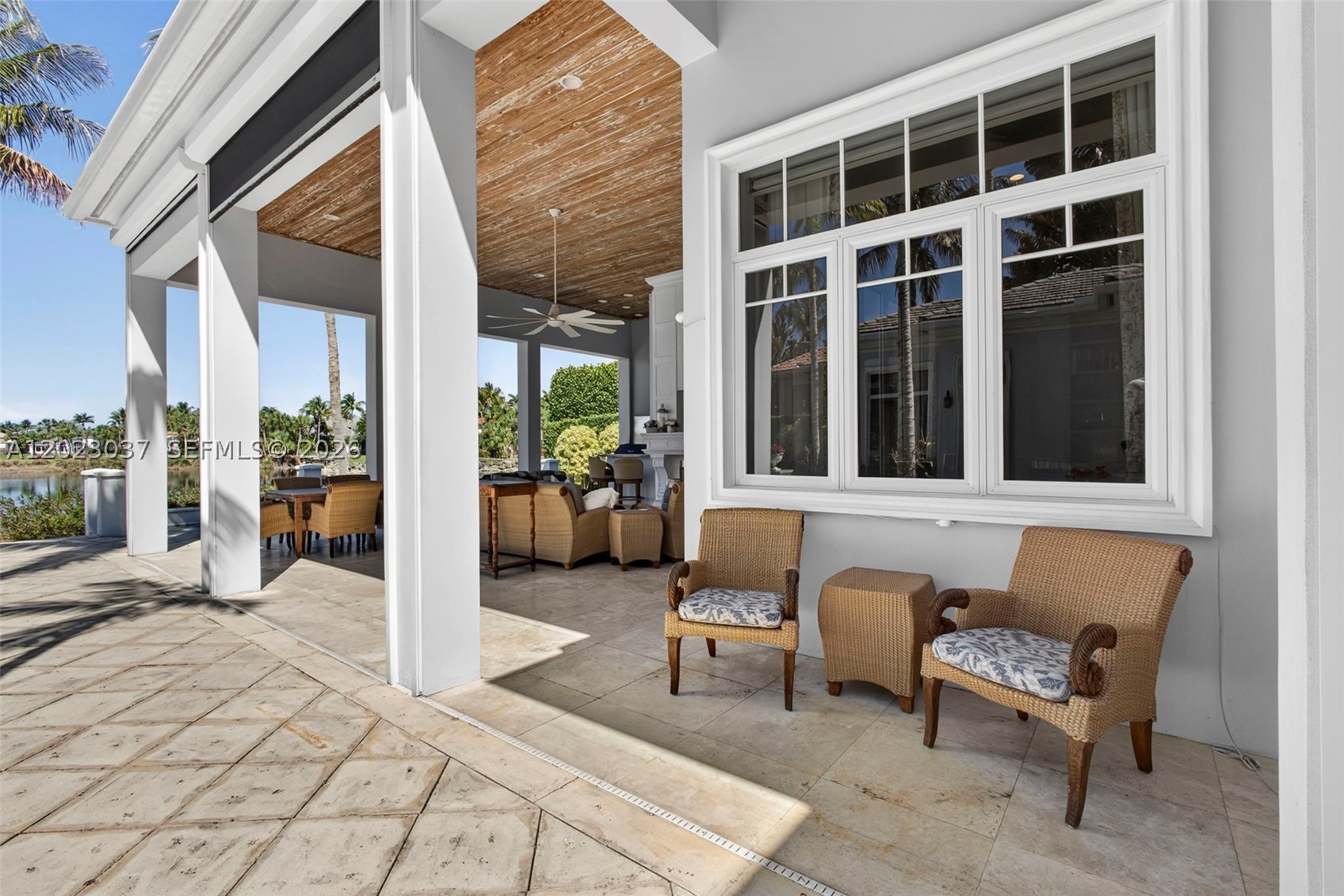 656 Hermitage Cir, Palm Beach Gardens FL 33410