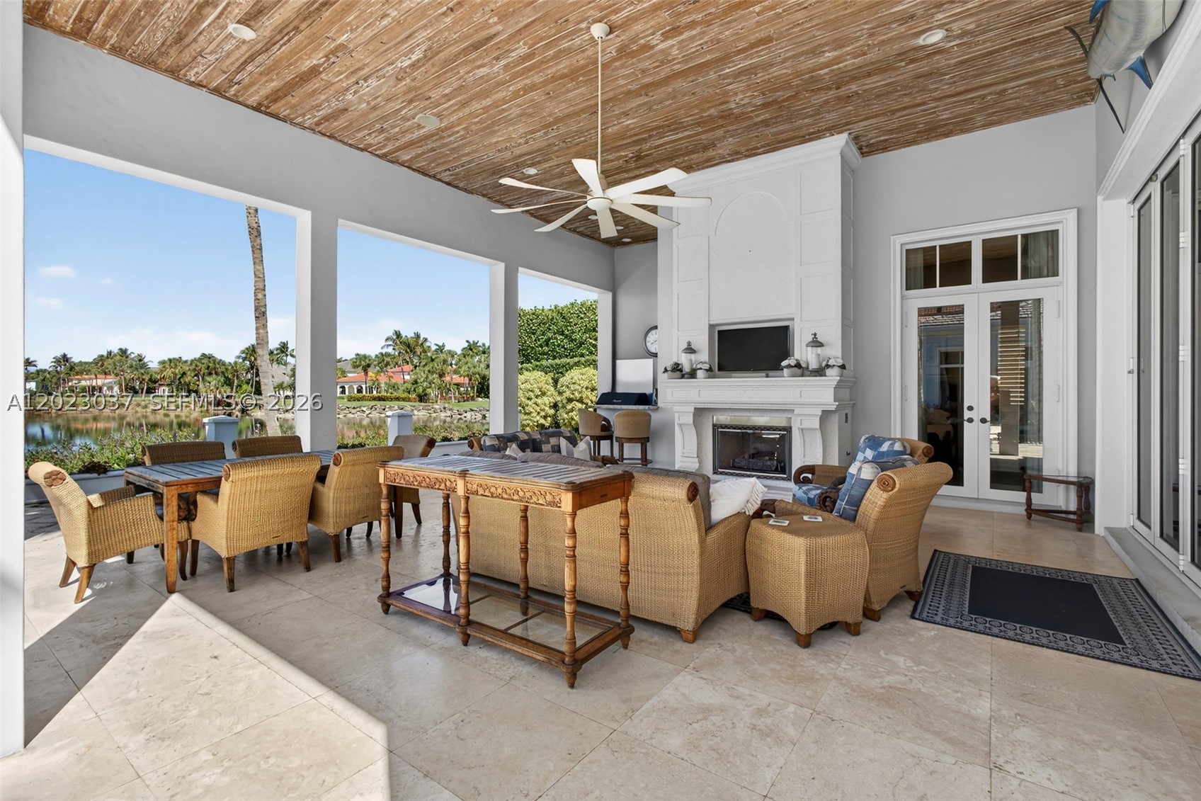 656 Hermitage Cir, Palm Beach Gardens FL 33410