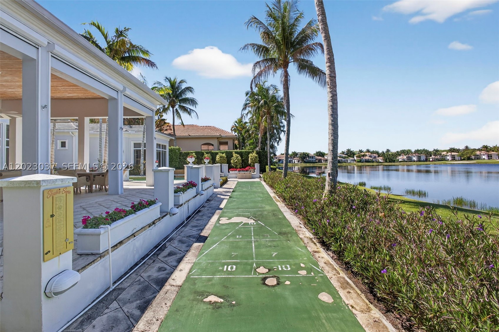 656 Hermitage Cir, Palm Beach Gardens FL 33410