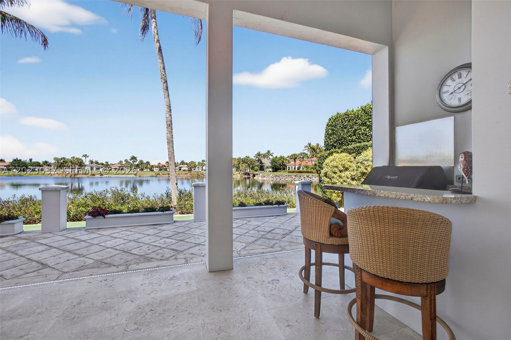 656 Hermitage Cir, Palm Beach Gardens FL 33410