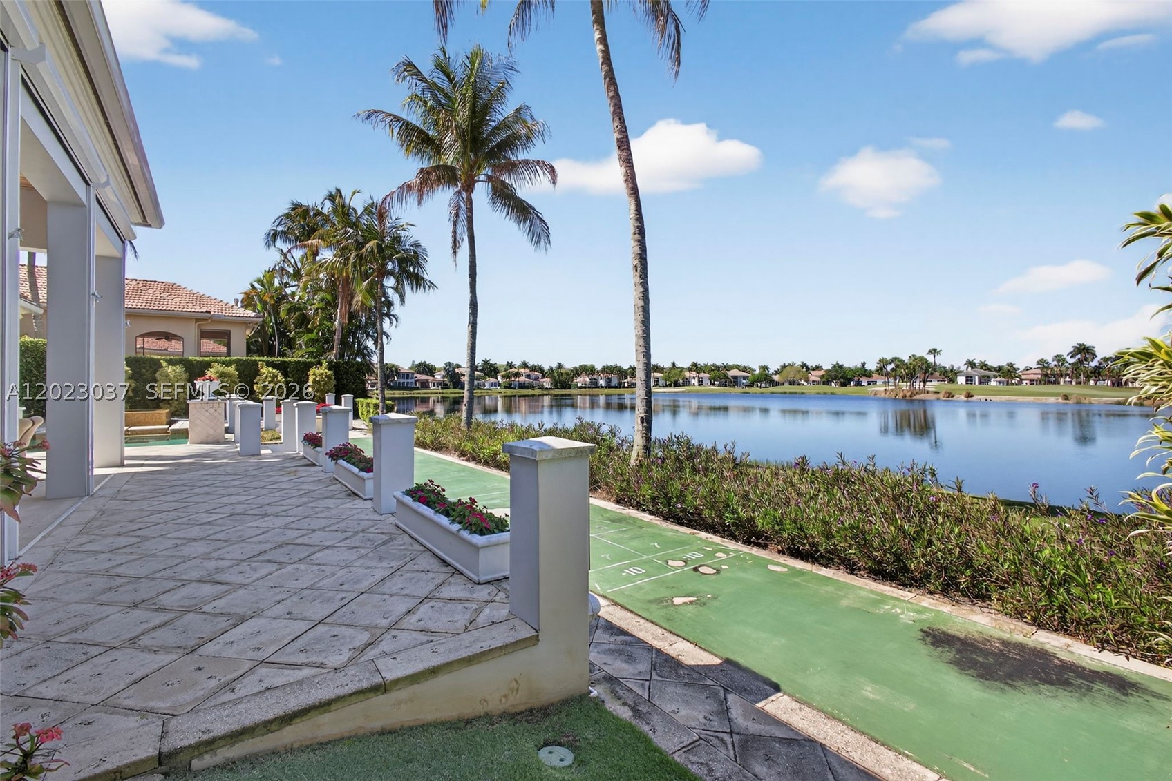 656 Hermitage Cir, Palm Beach Gardens FL 33410