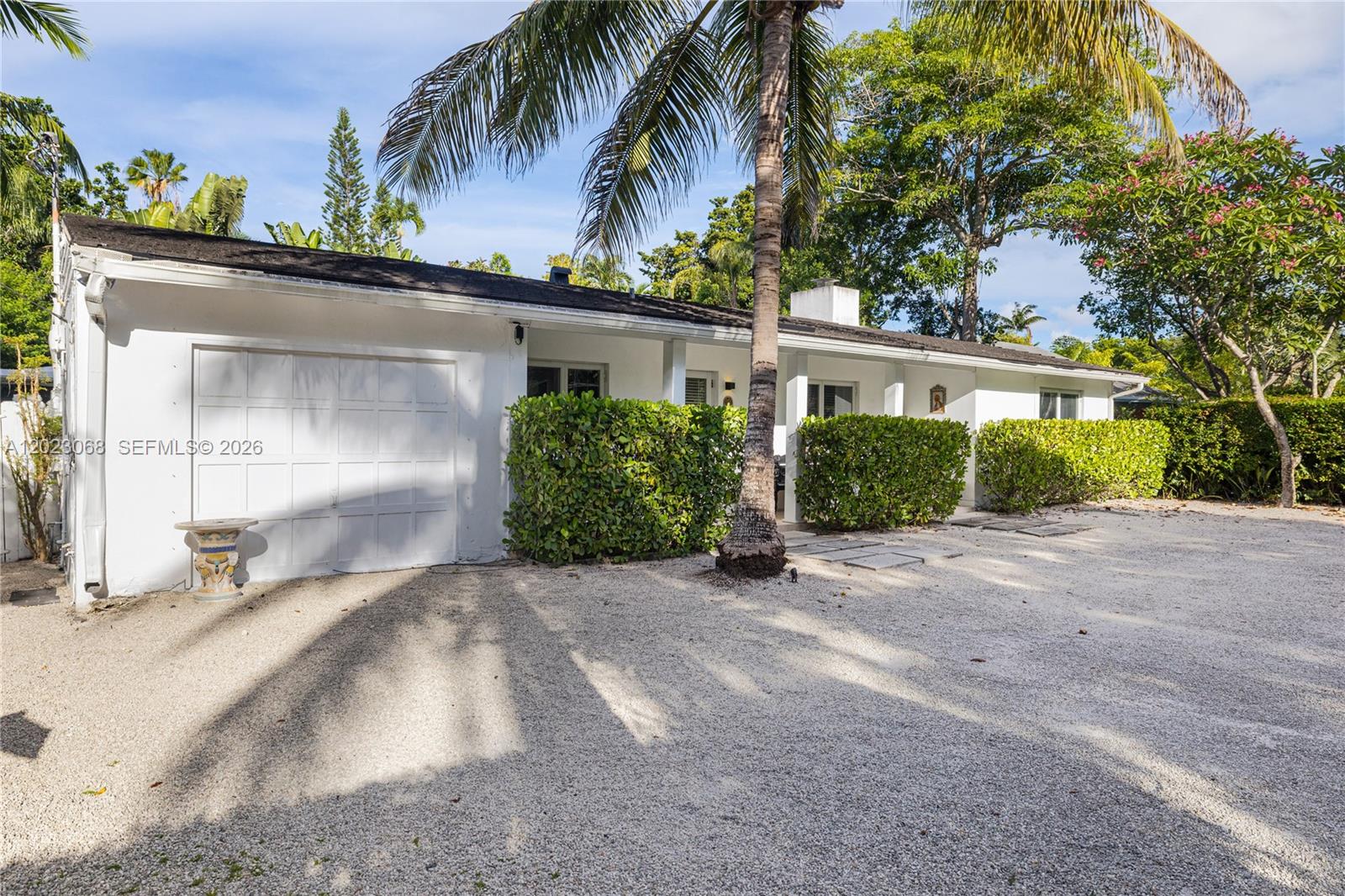 11403 NE 8th Ave, Biscayne Park FL 33161