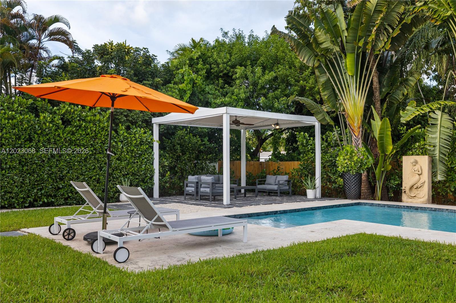 11403 NE 8th Ave, Biscayne Park FL 33161