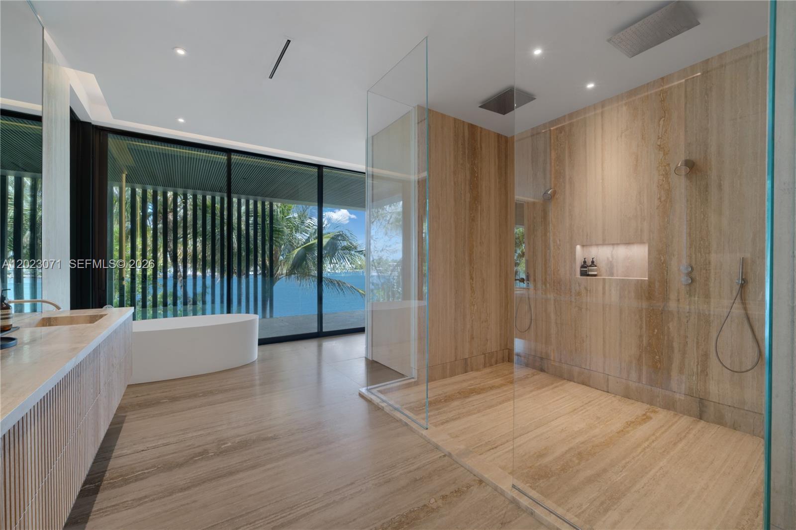 28 W Dilido Dr, Miami Beach FL 33139