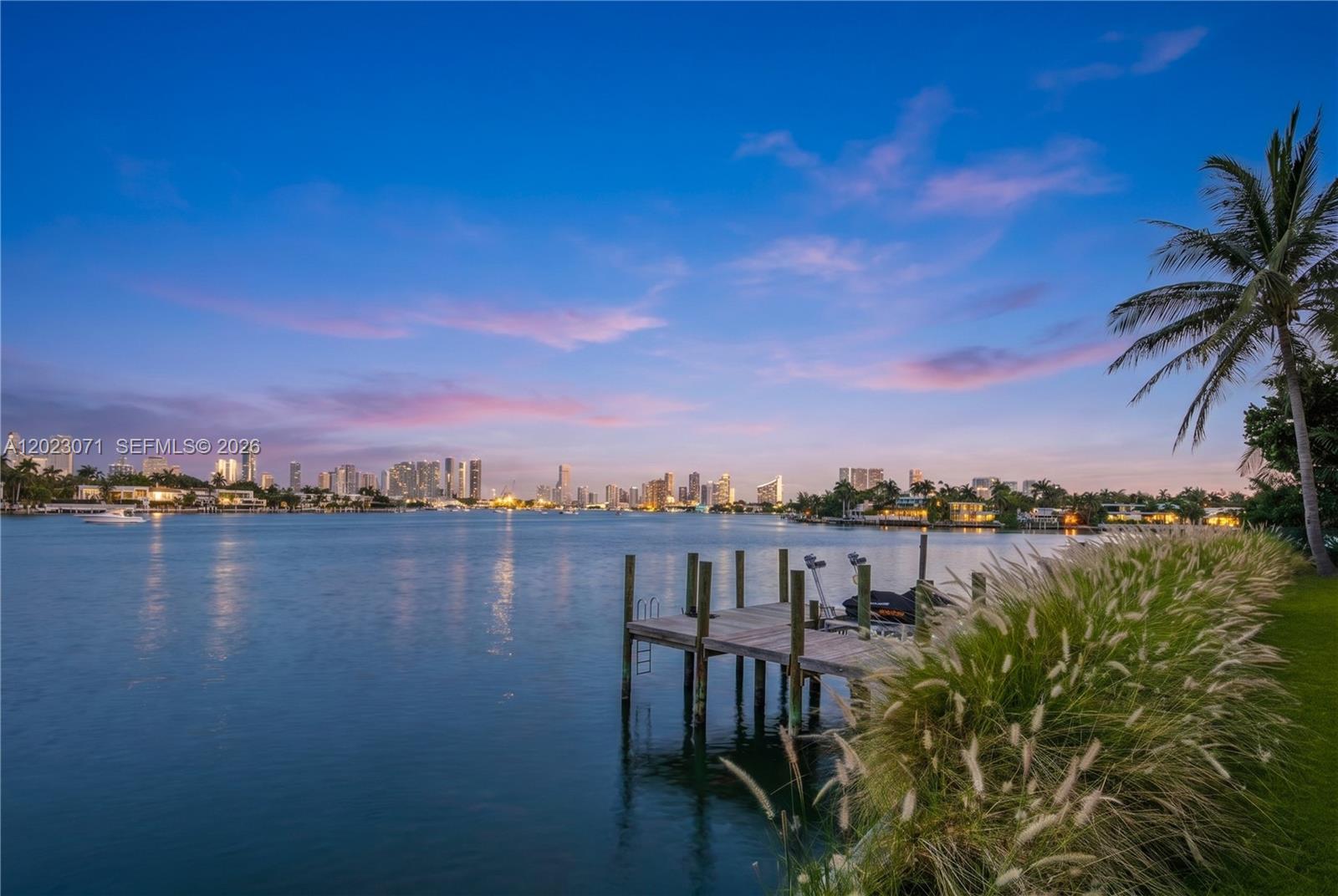 28 W Dilido Dr, Miami Beach FL 33139