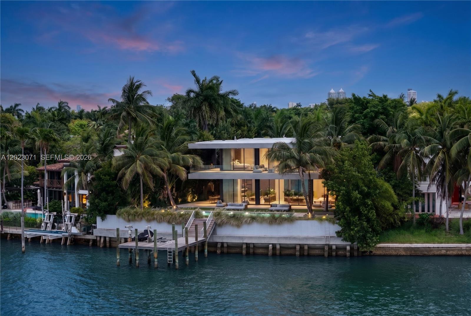 28 W Dilido Dr, Miami Beach FL 33139