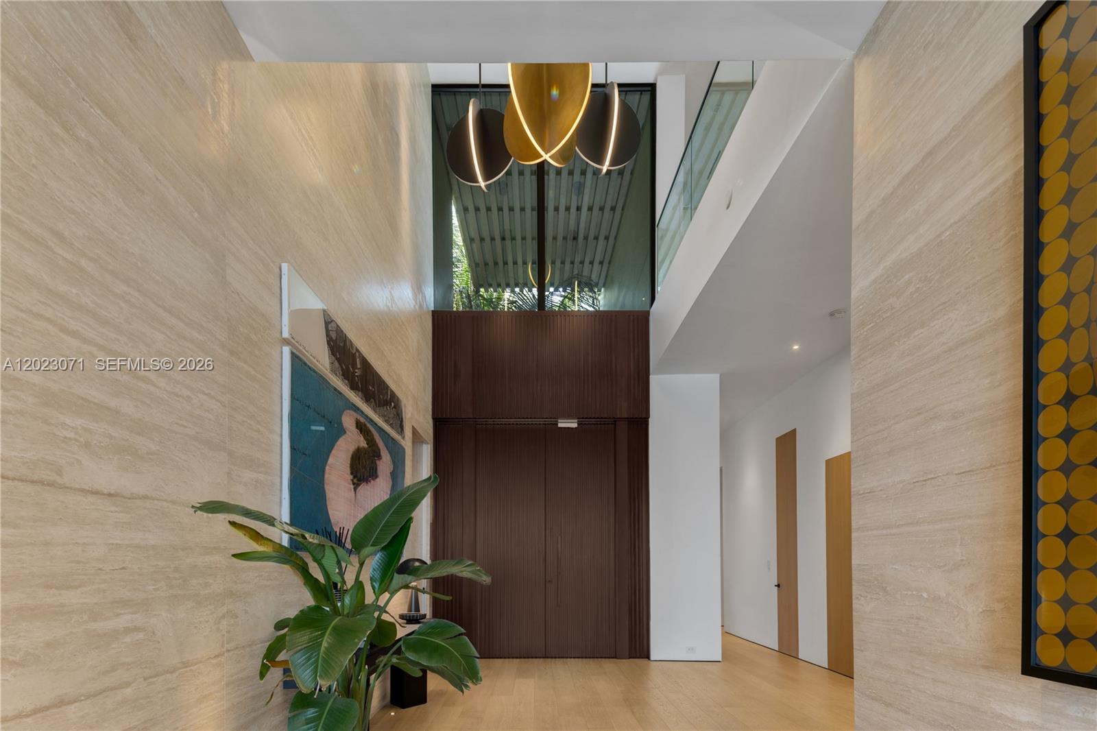 28 W Dilido Dr, Miami Beach FL 33139