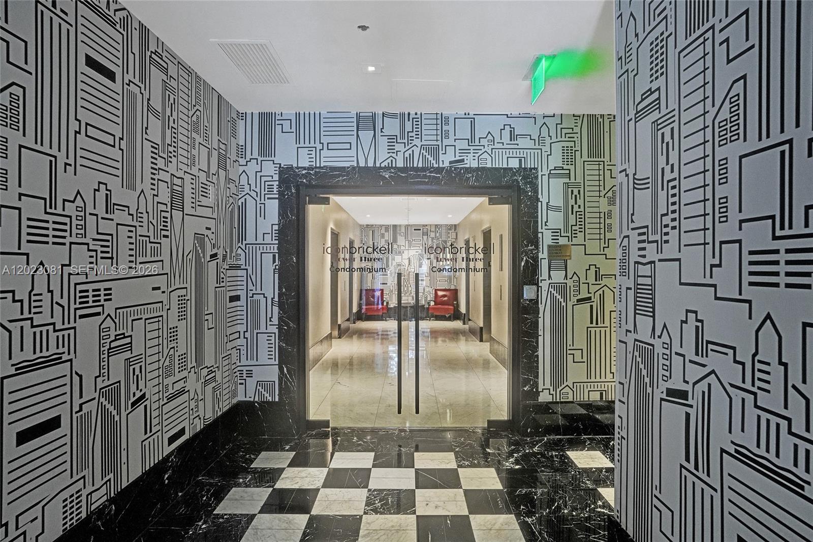 485 Brickell Ave #4206, Miami FL 33131