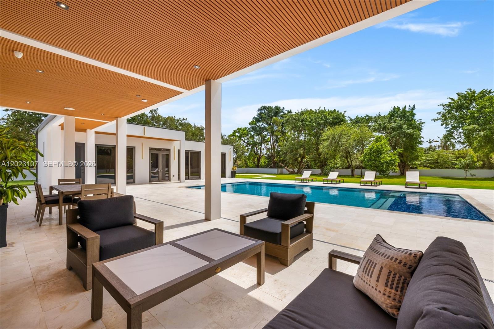 3611 NW 100th Ave, Cooper City FL 33024