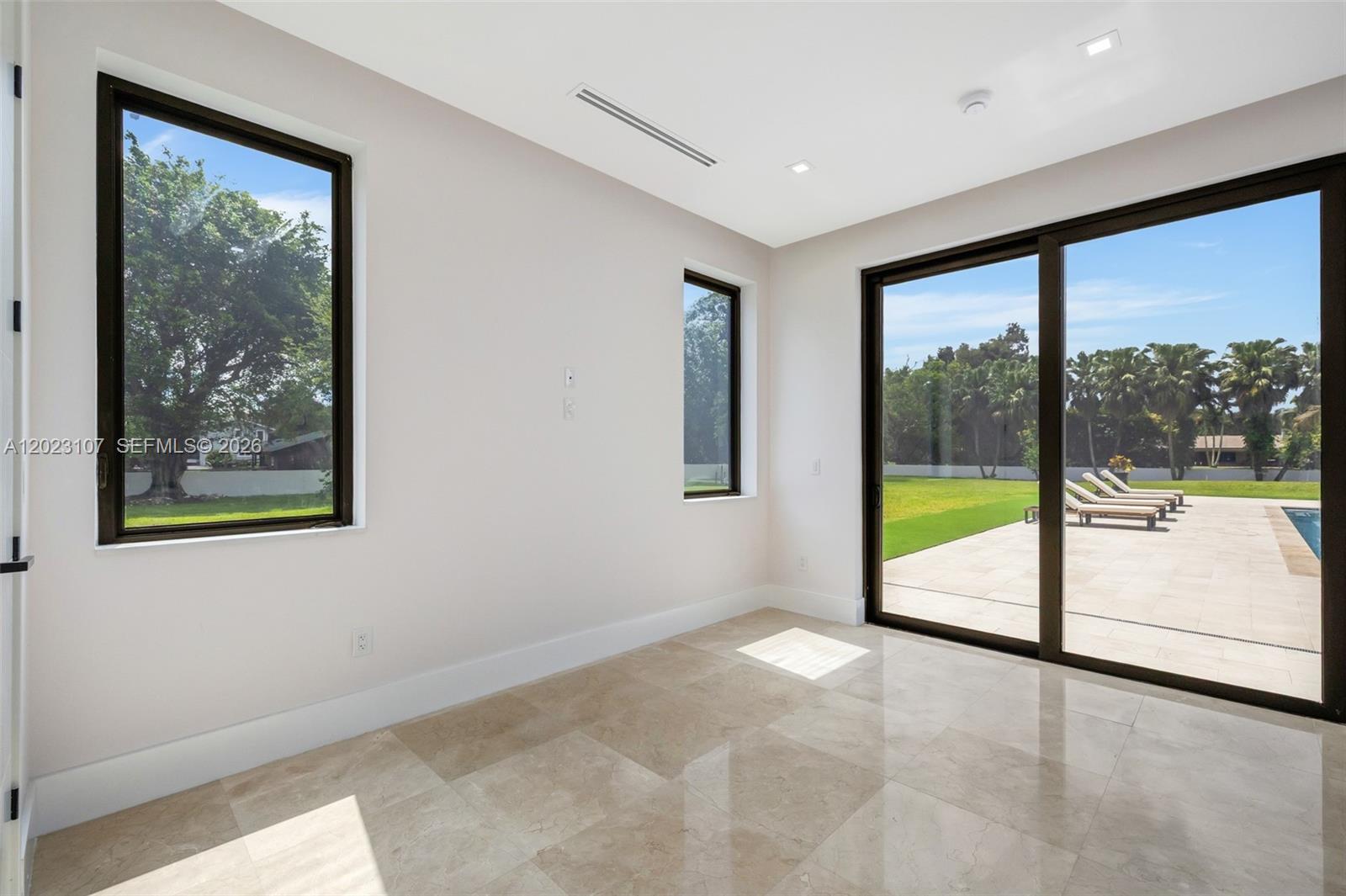 3611 NW 100th Ave, Cooper City FL 33024