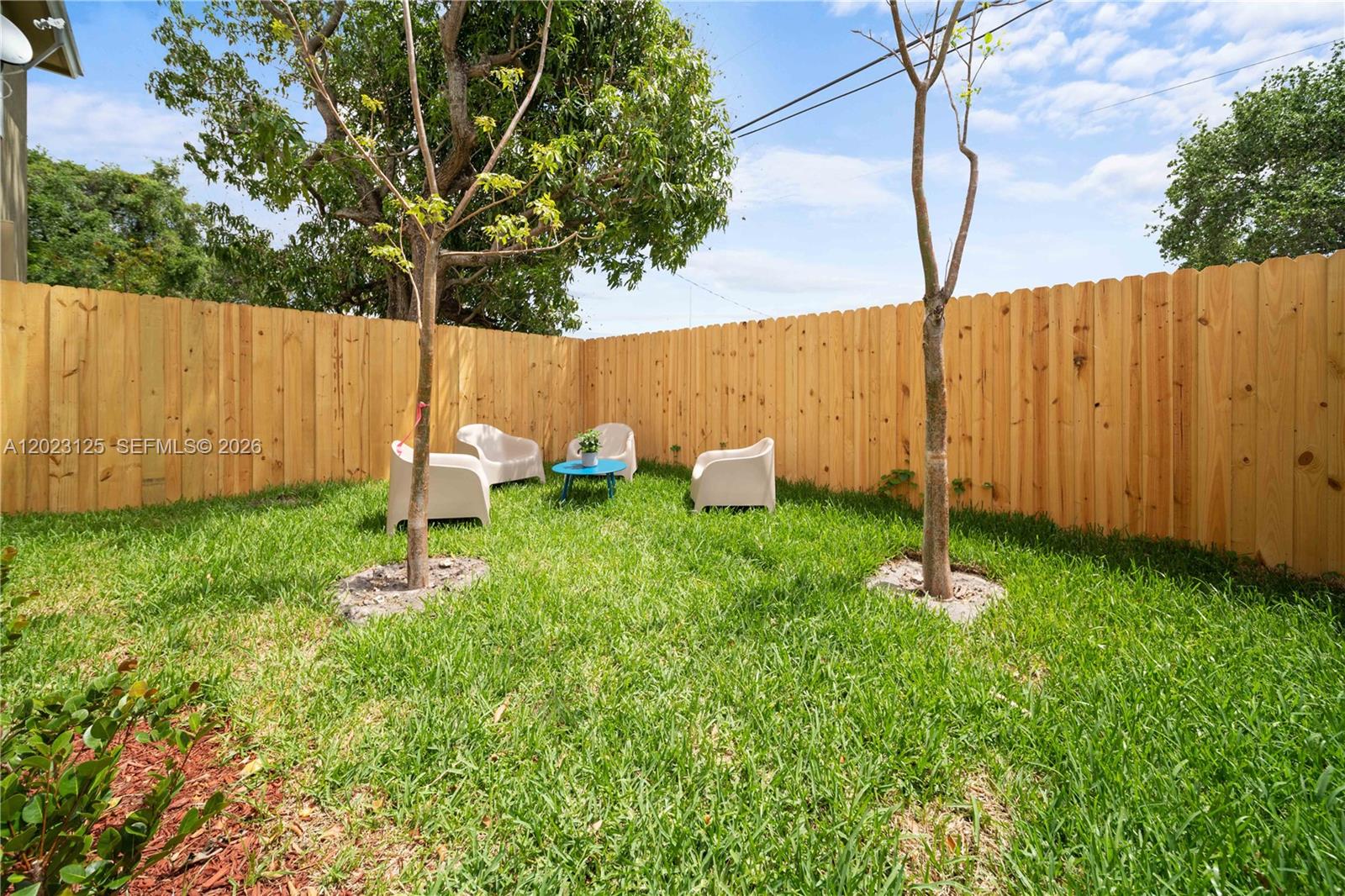 1770 NW 55th St #1770, Miami FL 33142