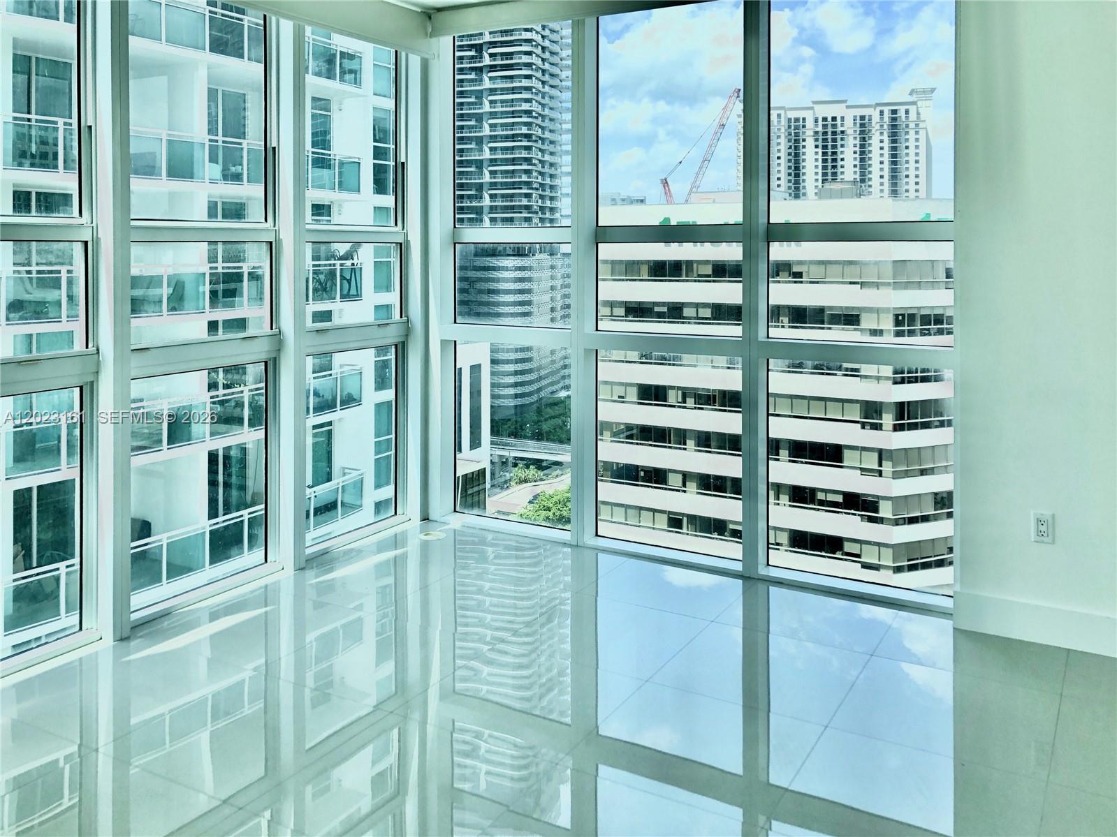 950 Brickell Bay Dr #1701, Miami FL 33131