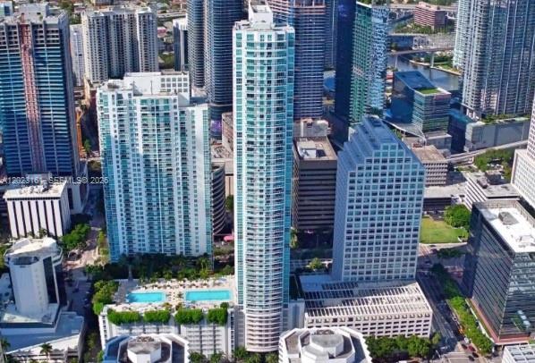950 Brickell Bay Dr #1701, Miami FL 33131