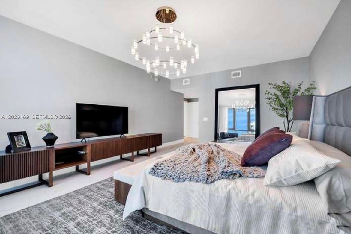 17111 Biscayne Blvd #2209, North Miami Beach FL 33160