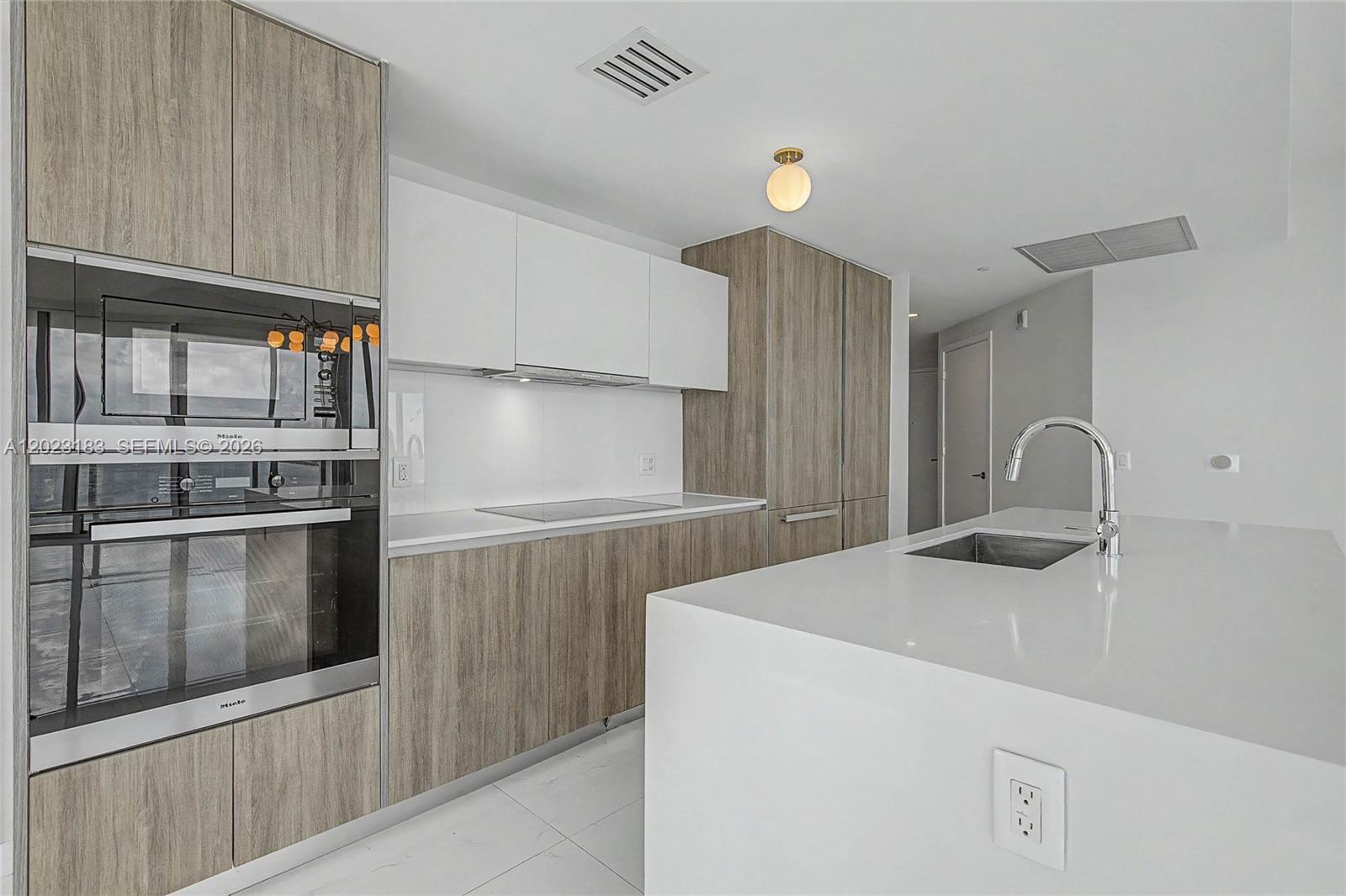 2900 NE 7th Ave #3107, Miami FL 33137