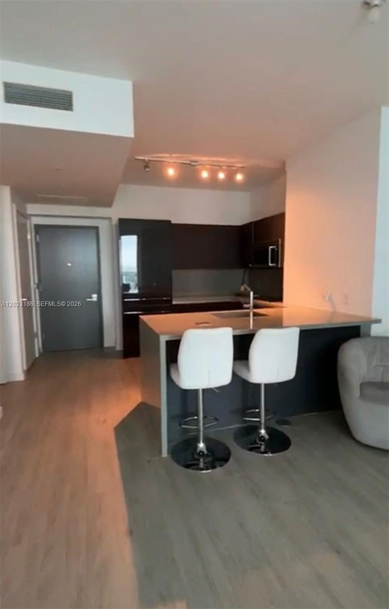 1080 Brickell Ave #2405, Miami FL 33131