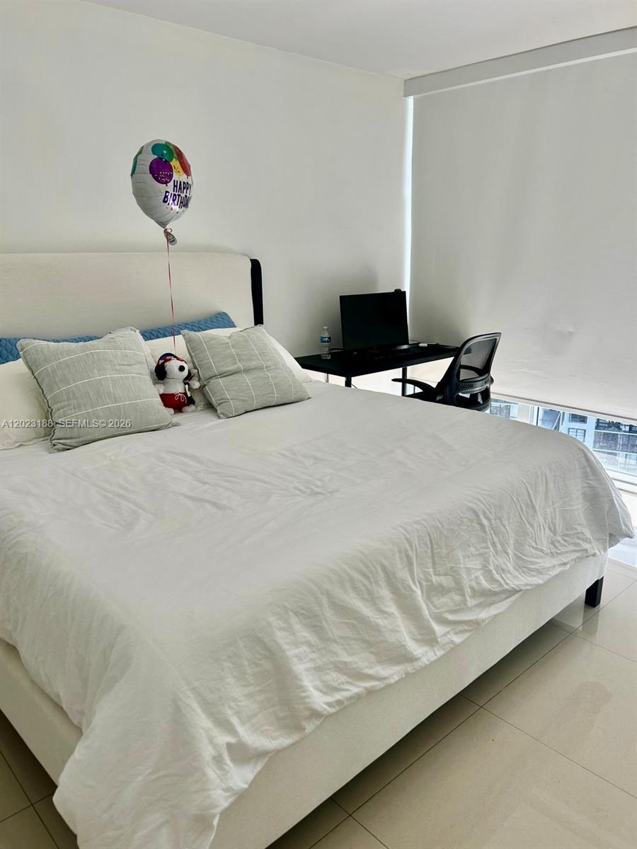 2451 Brickell Ave #16J, Miami FL 33129