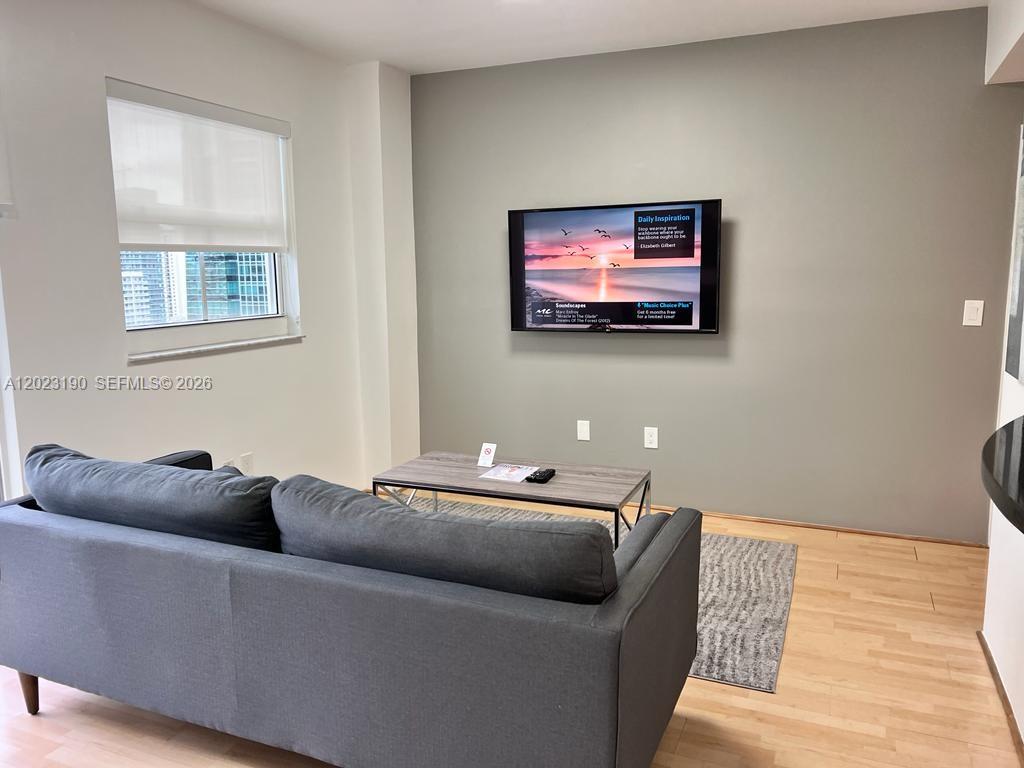 185 SE 14th Ter #2809, Miami FL 33131