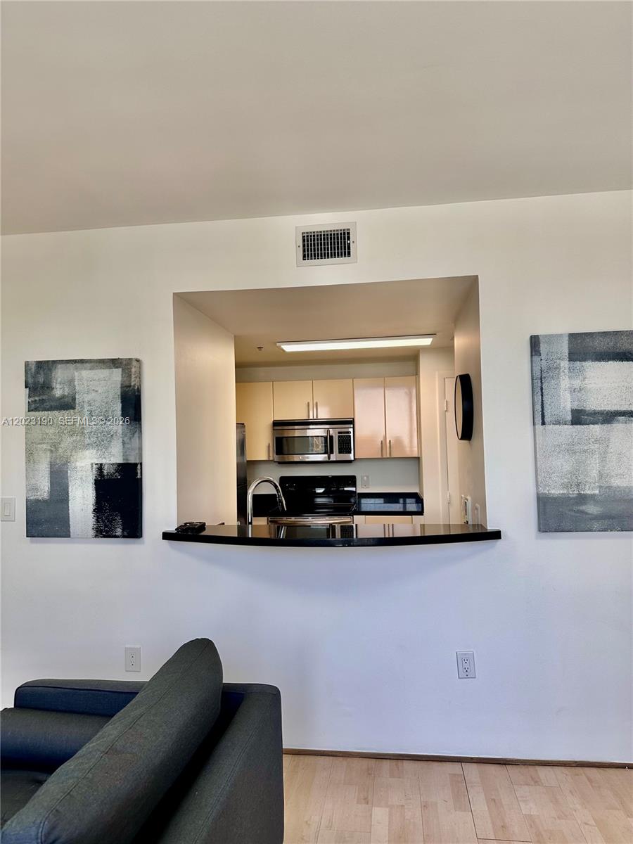 185 SE 14th Ter #2809, Miami FL 33131