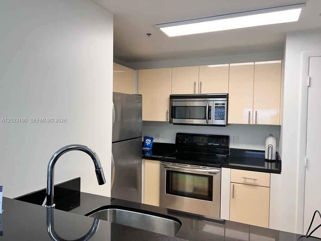 185 SE 14th Ter #2809, Miami FL 33131