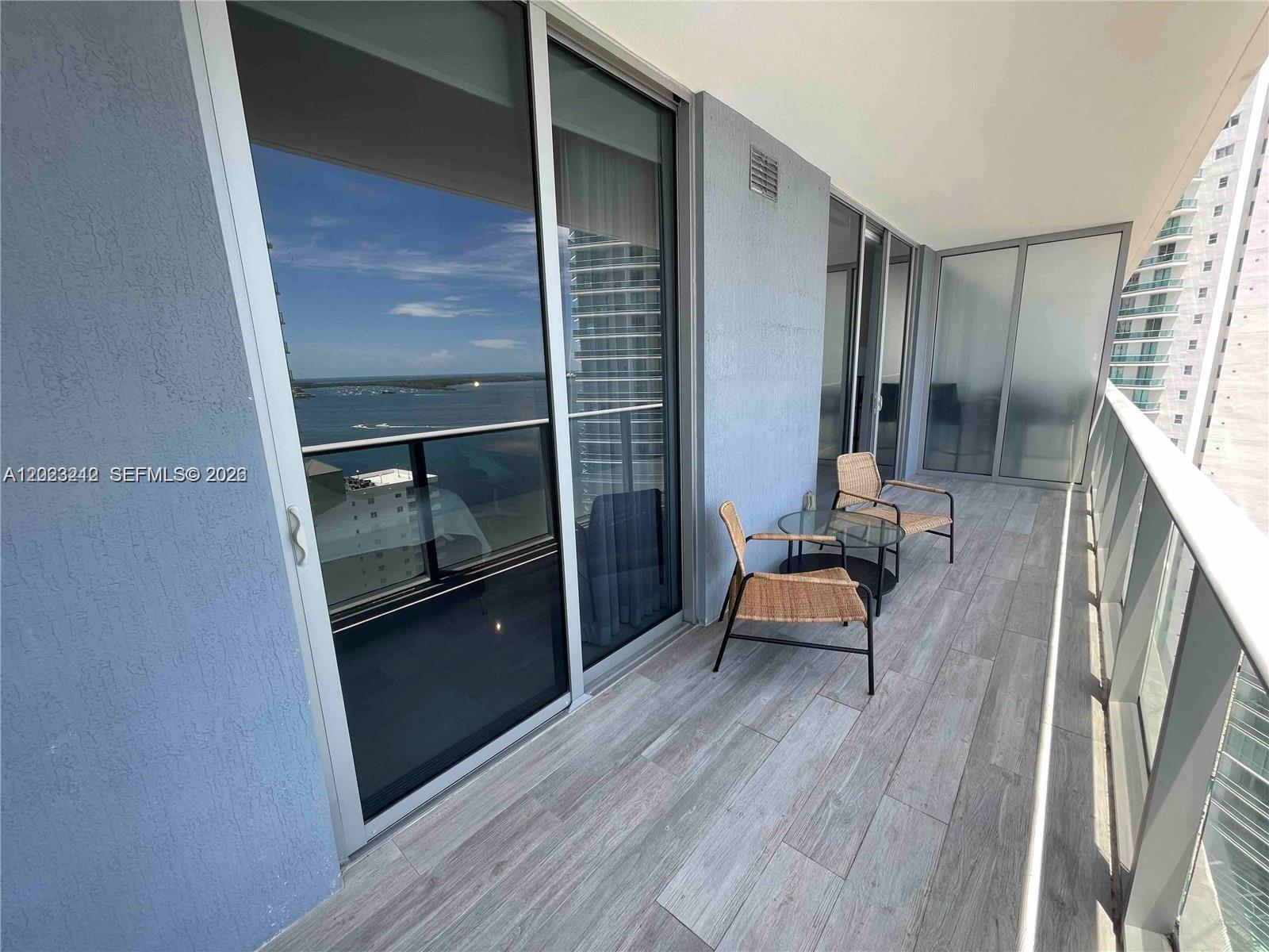 1300 Brickell Bay Dr #2304, Miami FL 33131