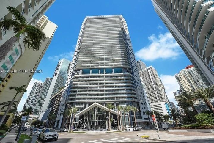 1300 Brickell Bay Dr #2304, Miami FL 33131