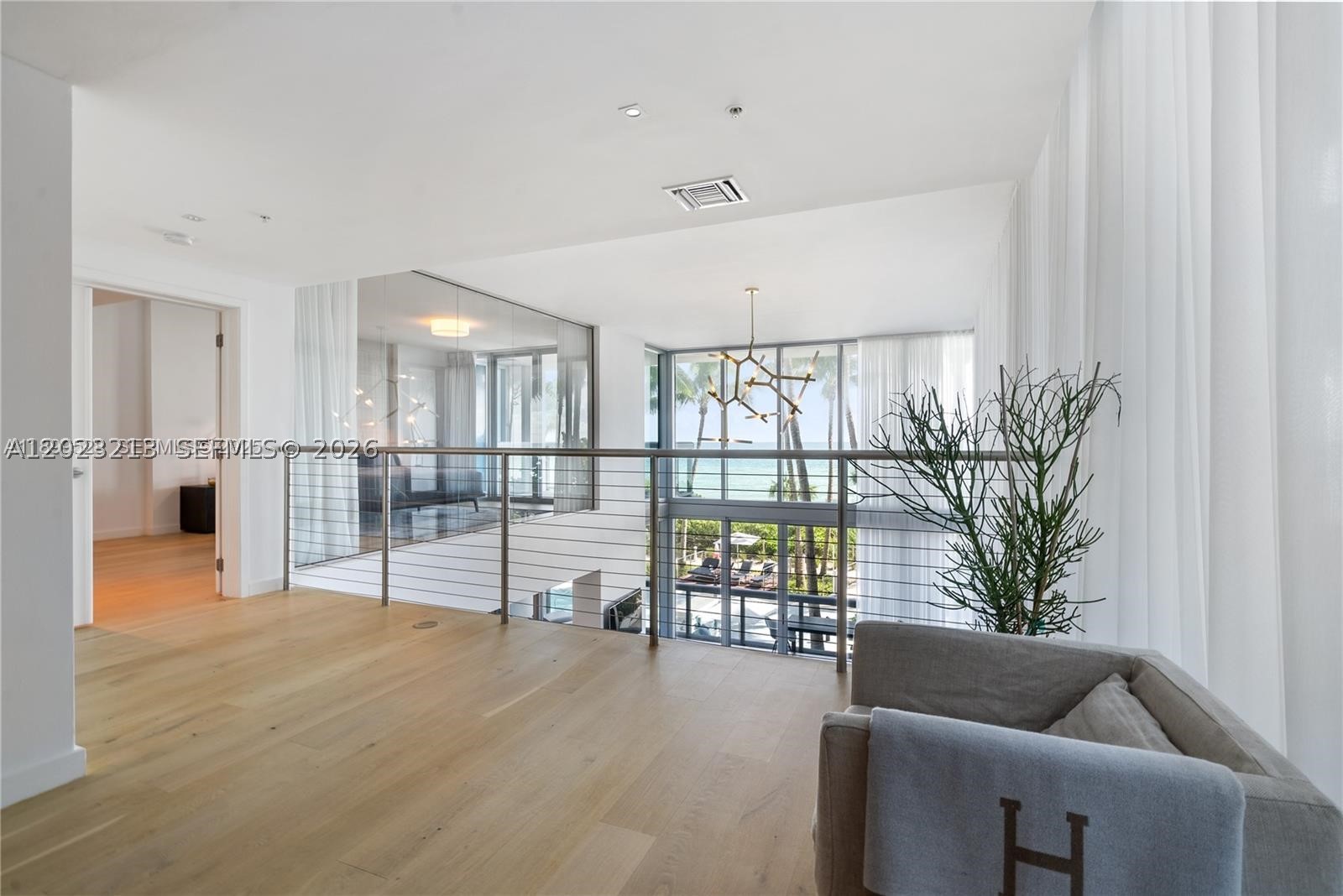 6899 Collins Ave #202, Miami Beach FL 33141