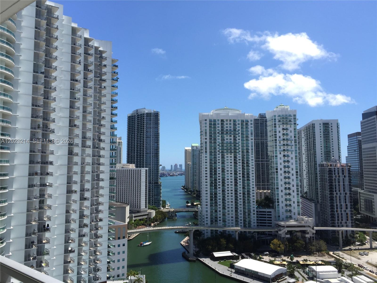 90 SW 3 ST #2614, Miami FL 33130