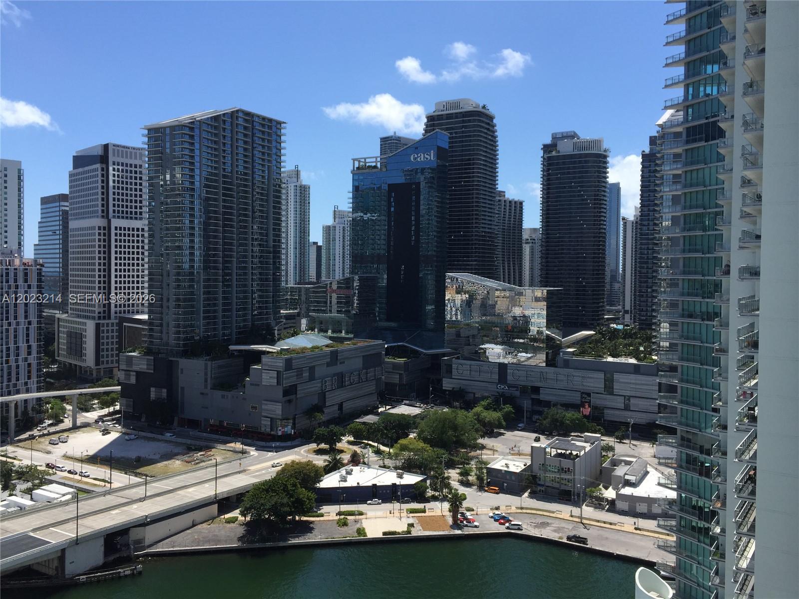 90 SW 3 ST #2614, Miami FL 33130