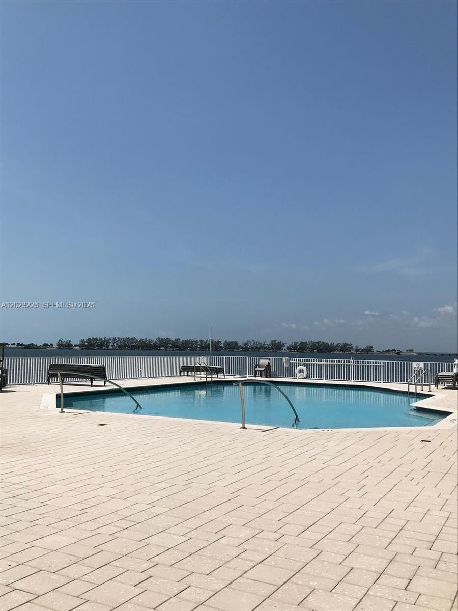 200 SE 15th Rd #7G, Miami FL 33129