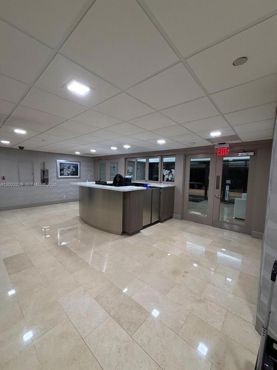 200 SE 15th Rd #7G, Miami FL 33129