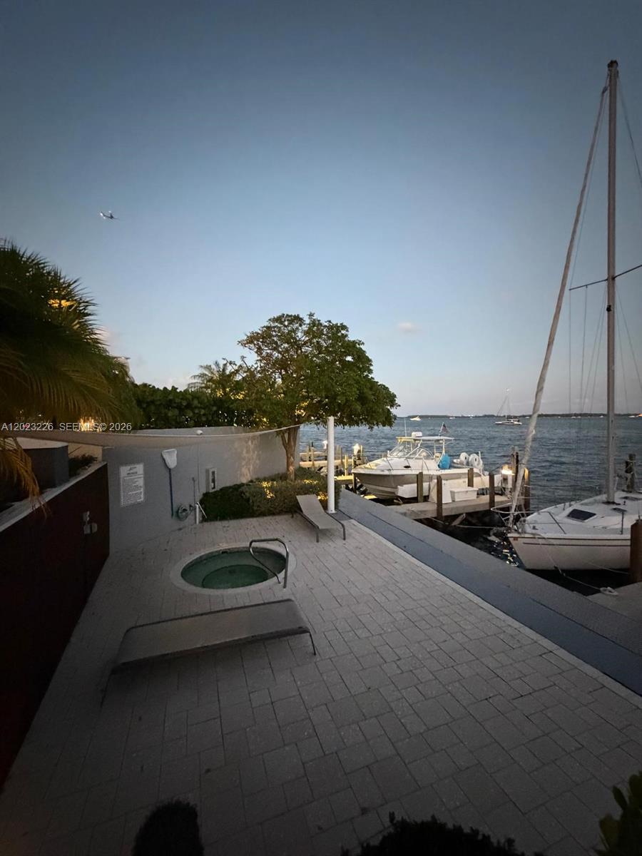 200 SE 15th Rd #7G, Miami FL 33129