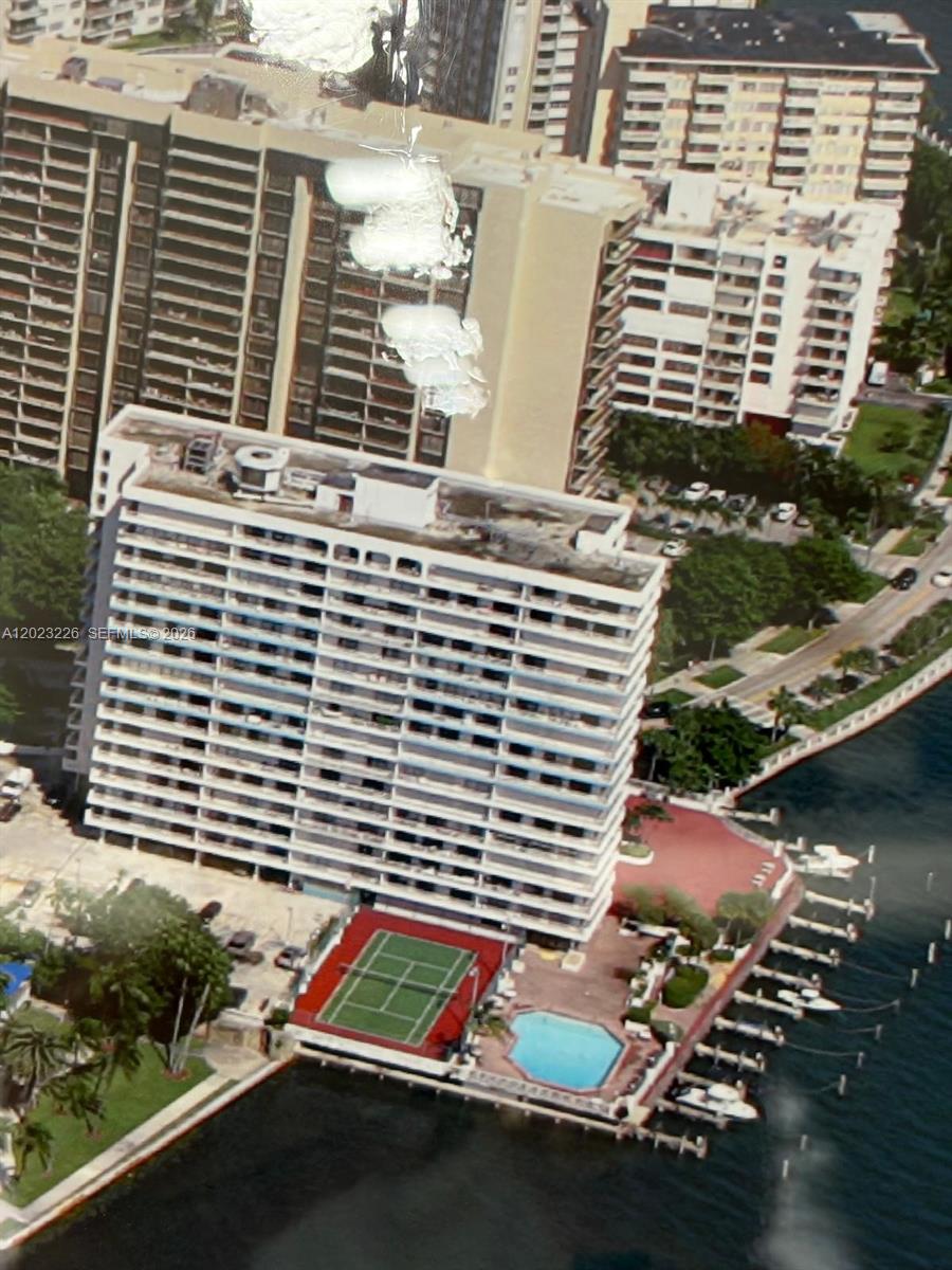 200 SE 15th Rd #7G, Miami FL 33129