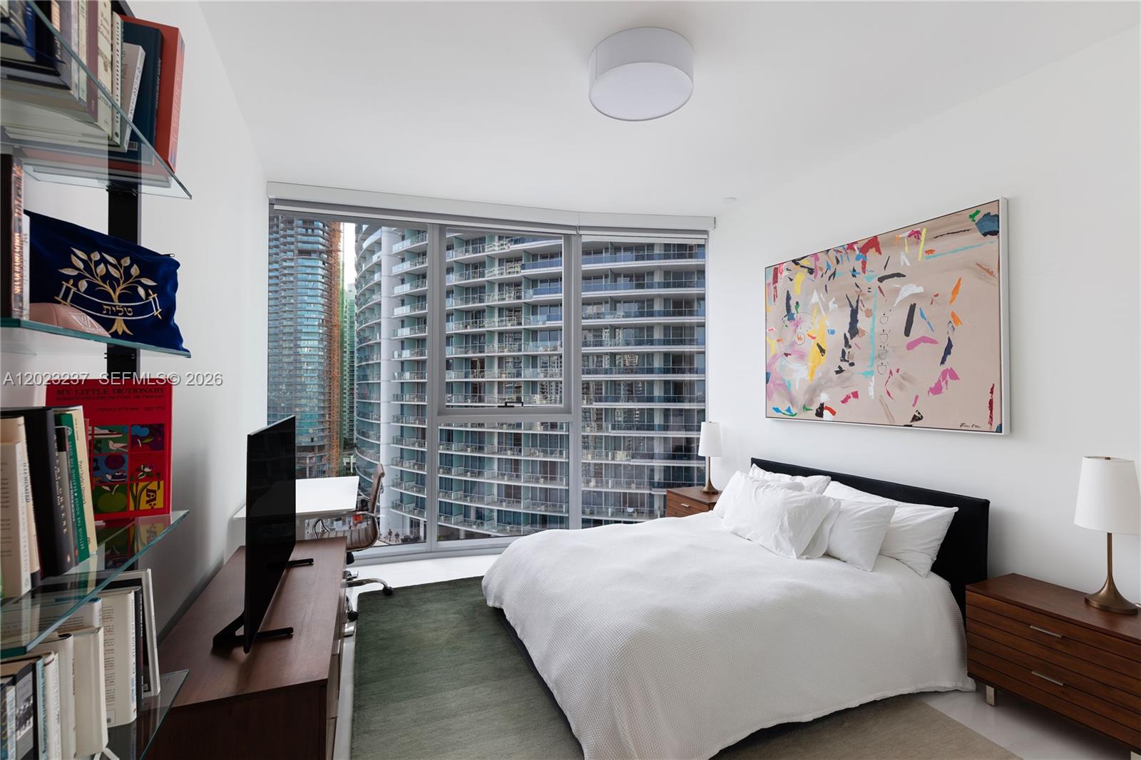 300 S Biscayne Blvd Way #2107, Miami FL 33131