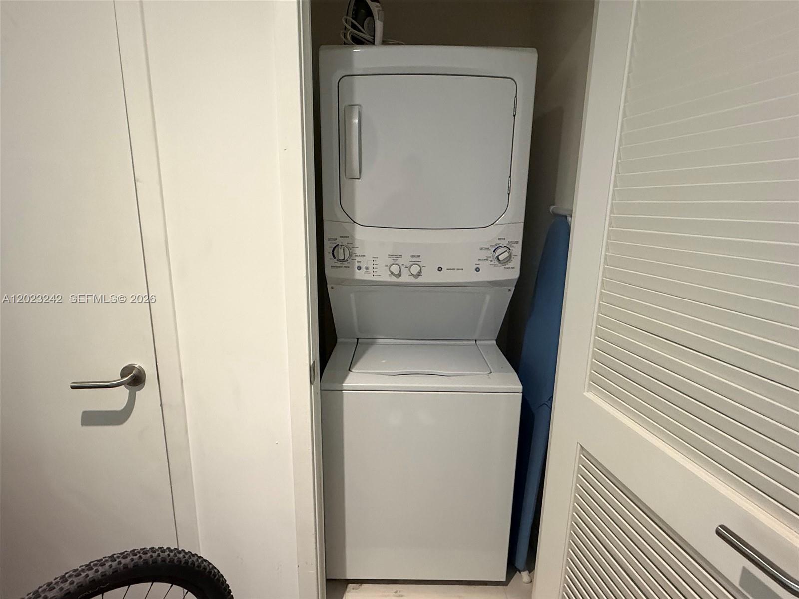 1100 S Miami Ave #3005, Miami FL 33130