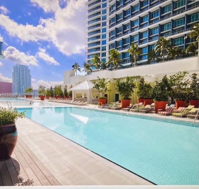 1300 S Miami Ave #4001, Miami FL 33130