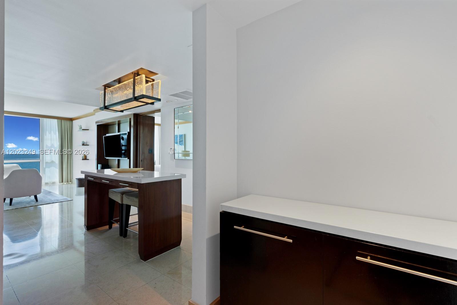 6801 Collins Ave #705 (Door 722), Miami Beach FL 33141